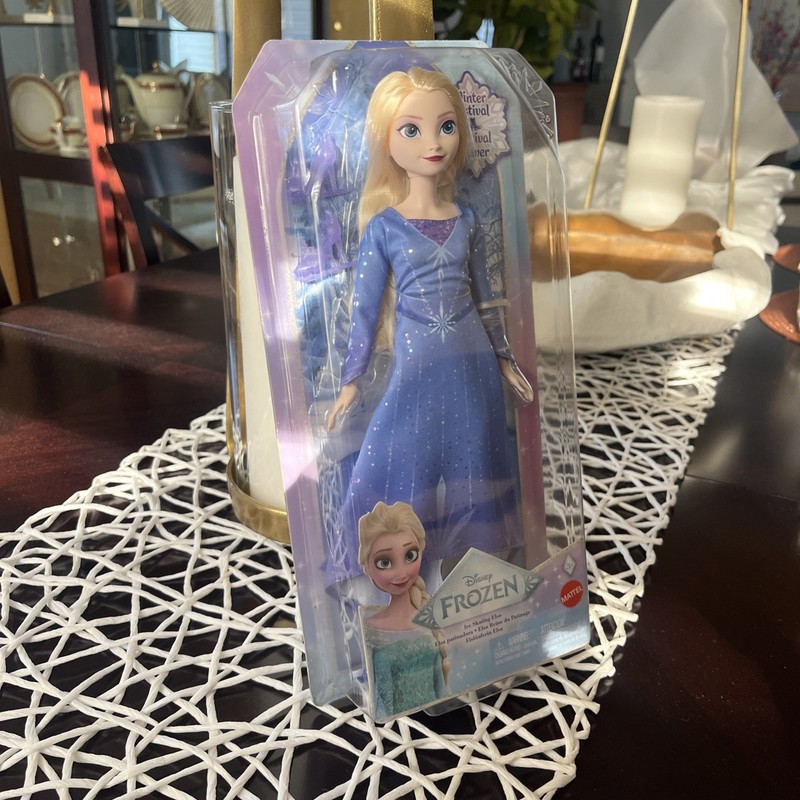 Disney Frozen Elsa Doll Mattel Ice Skating Winter Festival NEW Sealed