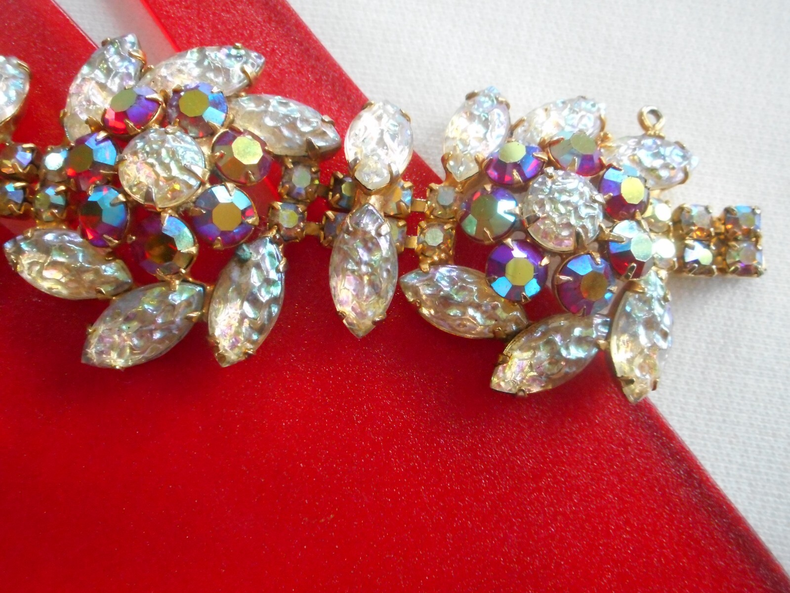 Vintage unsigned Rhinestone Bracelet Ruby Red opa… - image 3