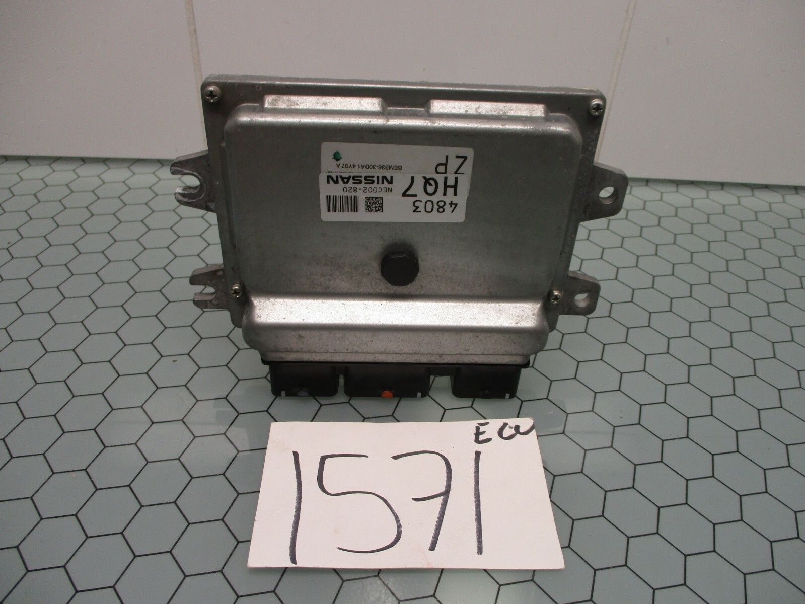 2015 NISSAN VERSA  #1571 Engine Computer ECM ECU NEC002-820
