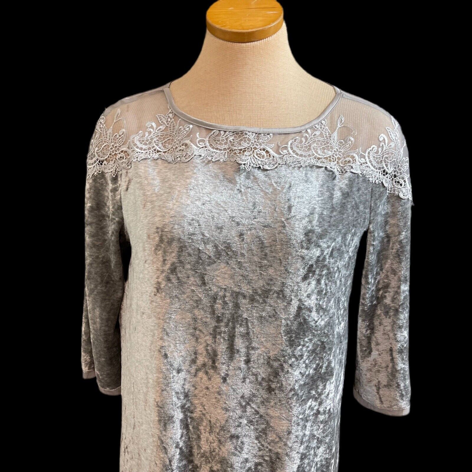 Berapycayka Grey Velvet Velour Lacey Dress Size M… - image 3