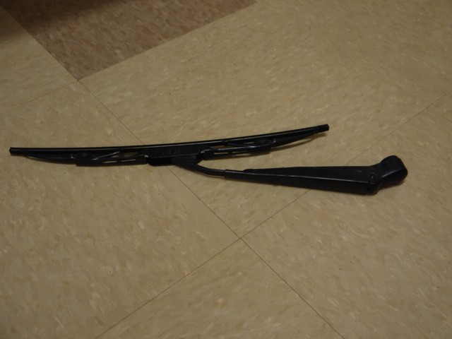 2008 08 Chrysler Pacifica Rear Windshield wiper arm wiper blade OEM | eBay