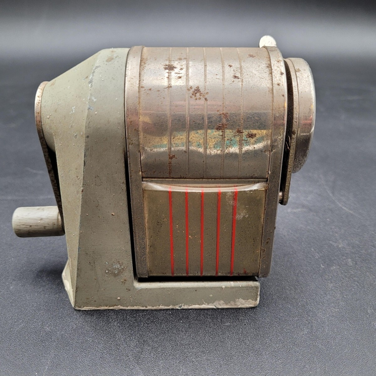 Vintage Apsco Deluxe Premier Automatic Pencil Sharpener Co