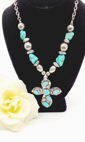 Vintage necklace cross native American style faux turquoise silver tone pearl - Picture 6 of 6