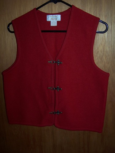 VTG 60s TALLY-HO RED SWEATER Vest/BOILED WOOL/SOLID BRASS CLIPS/PETITE SMALL/PS - Picture 9 of 10