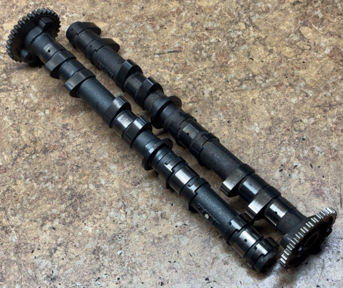 2006 07 Kawasaki ZX636 Ninja Engine Cylinder Head Cam Shafts