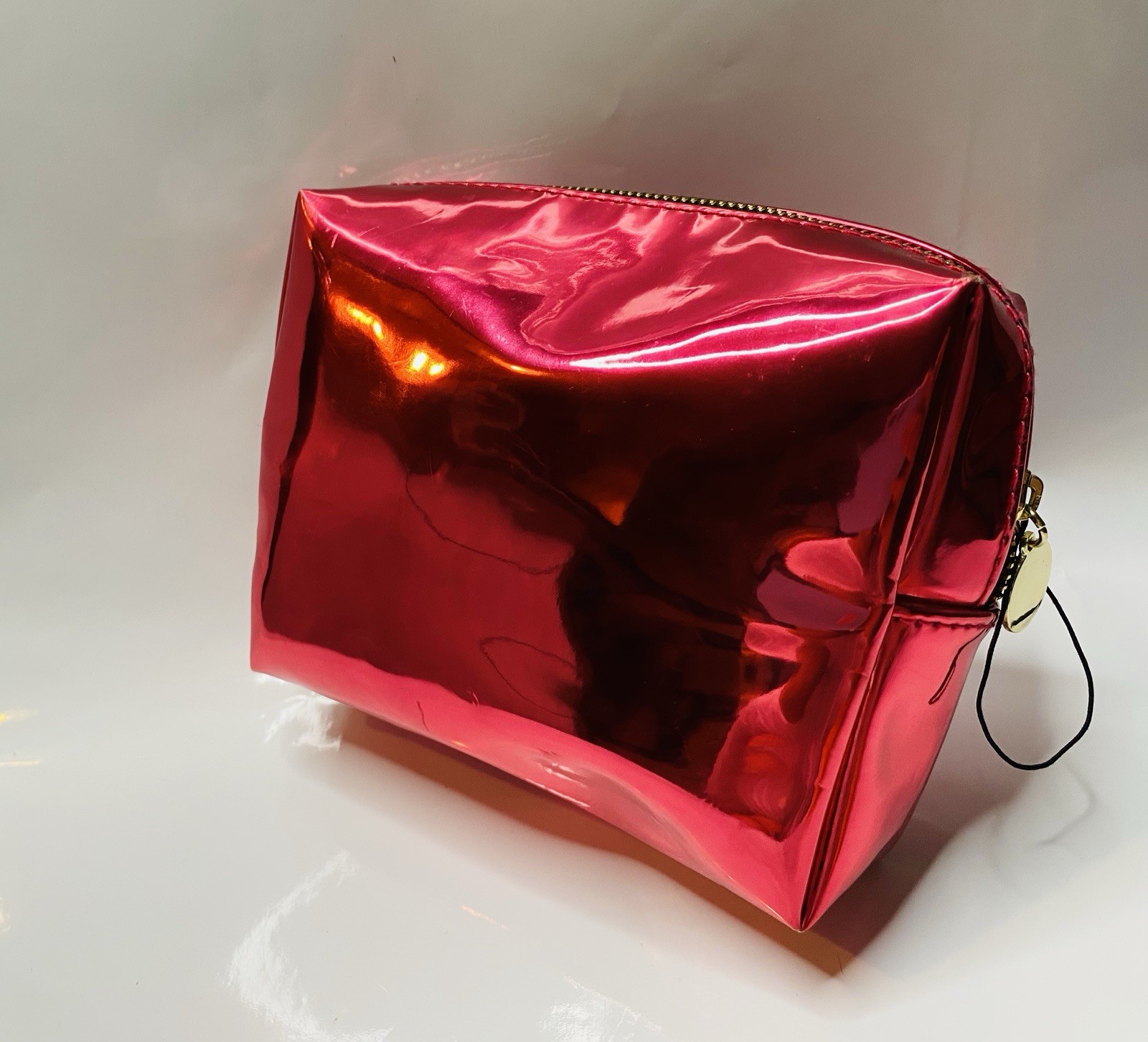 Borsa cosmetica Yves Saint Laurent YSL Beaute rosa metallizzato trucco cosmetico