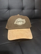 Mitchell & Ness NBA Lux Chain Strap back Lakers Hat