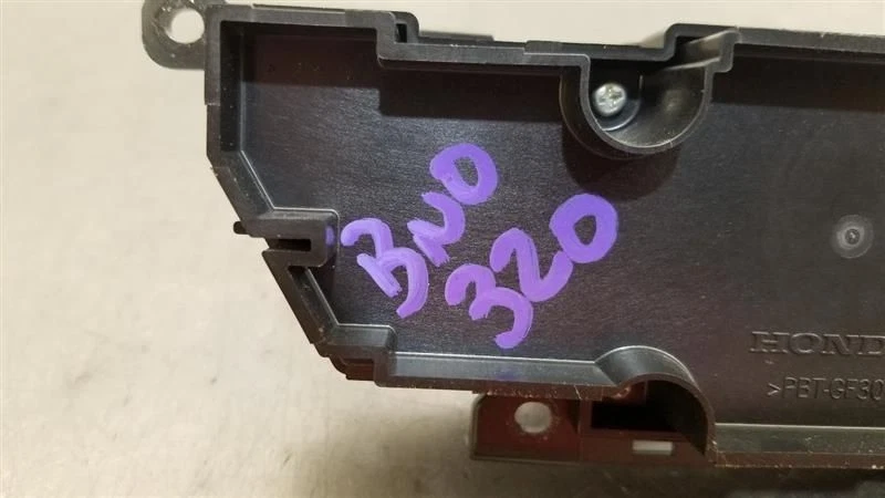 2018-2022 Honda Accord Ac Heater Control US market, non-heated seats, turbo LX - Image 4 of 4