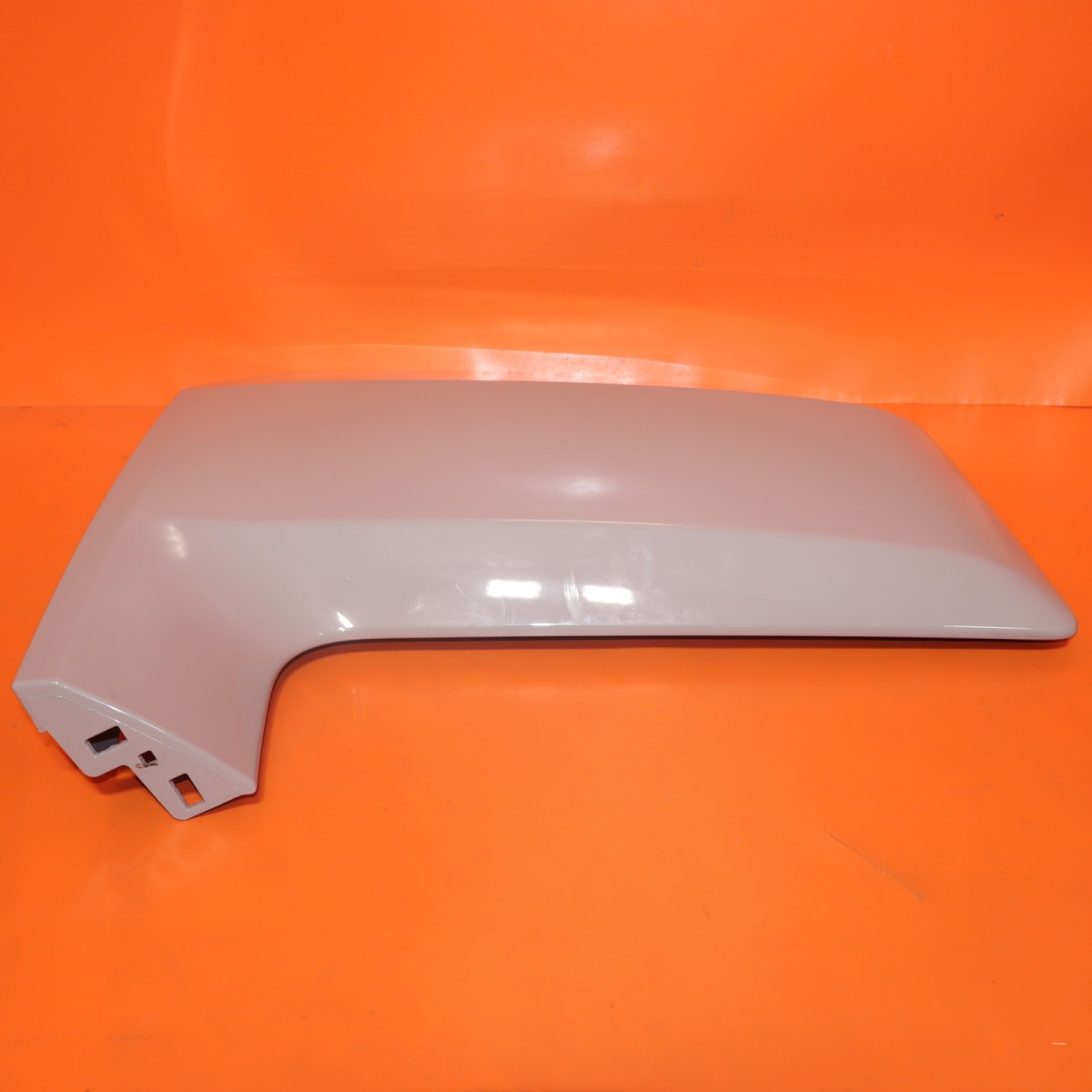 Rolls-Royce Cullinan 2025-2026 Front Right Bumper