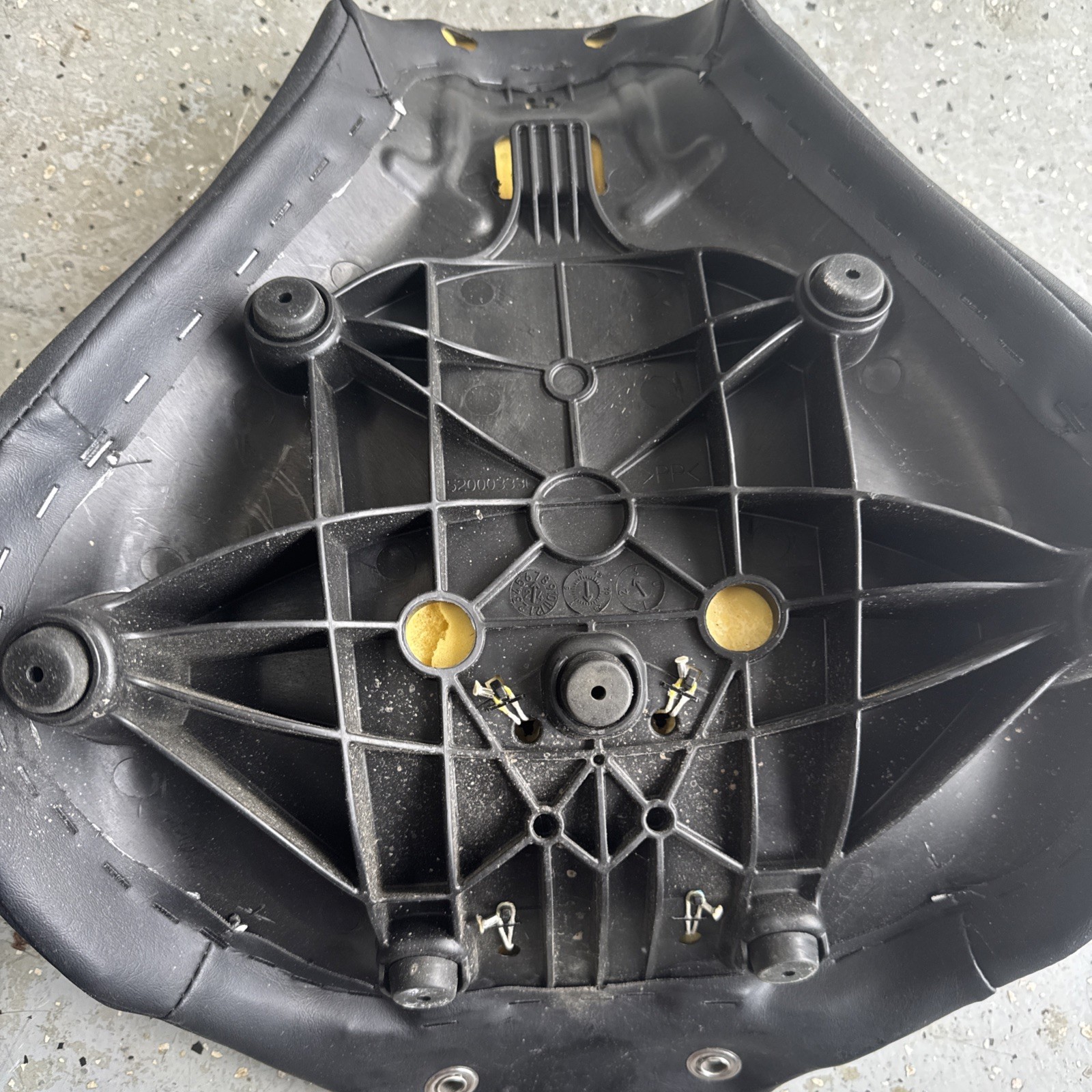 Very Nice Genuine Harley 2018 up  Breakout & Fat Boy Solo Seat 52000688