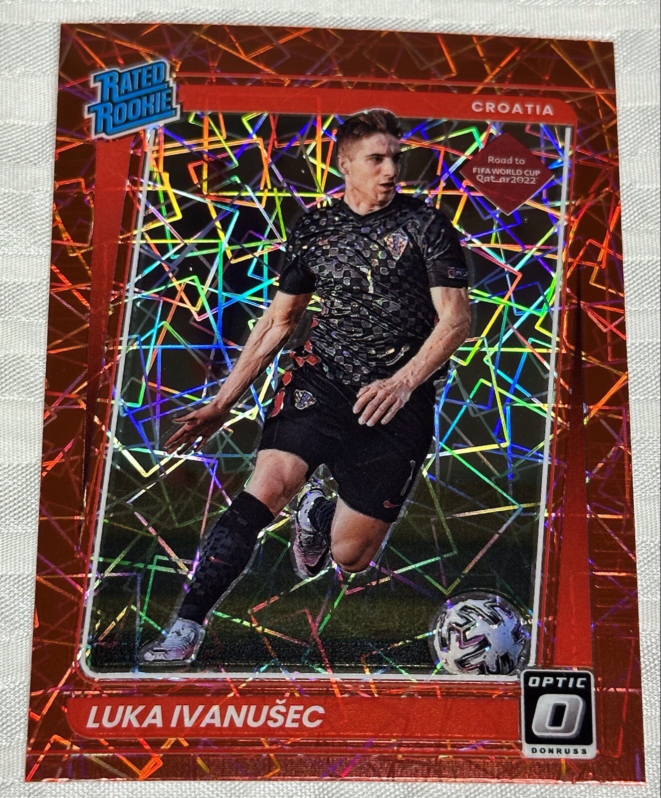 2021-22 Donruss Luka Ivanusec Rated Rookie Optic Red Velocity Prizm #200 Croatia