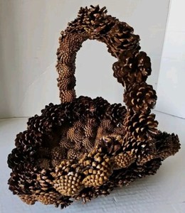 Vtg Handmade Pine Cone Wire Basket 11”L x 9”W X 12H.