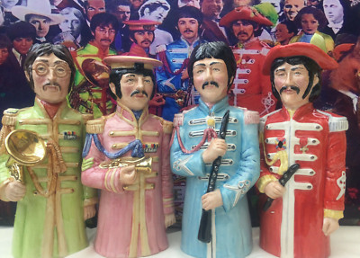 TOBY JUGS. The Beatles. Sgt Pepper.LP.CD.Vinyl.Figures.john lennon.bobble heads