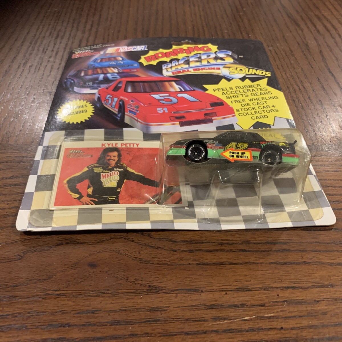 Racing Champions NASCAR ミニカー 4台セット 1999 Racing Champions #99 Jeff Burton - Bruce Lee & Exide