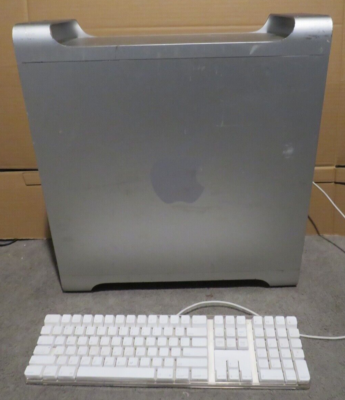 Apple Mac Pro Mid 2010 Intel xeon 2.66 GHZ 12-Cores , 32 GB Mem