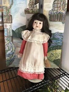 victoria's collectibles dolls