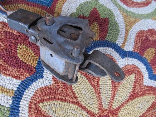 oem MoPar HURST SHIFTER 1967-80 A & F BODY VOLARE-ASPEN-DUSTER-DEMON-SCAMP #2 - Picture 6 of 6