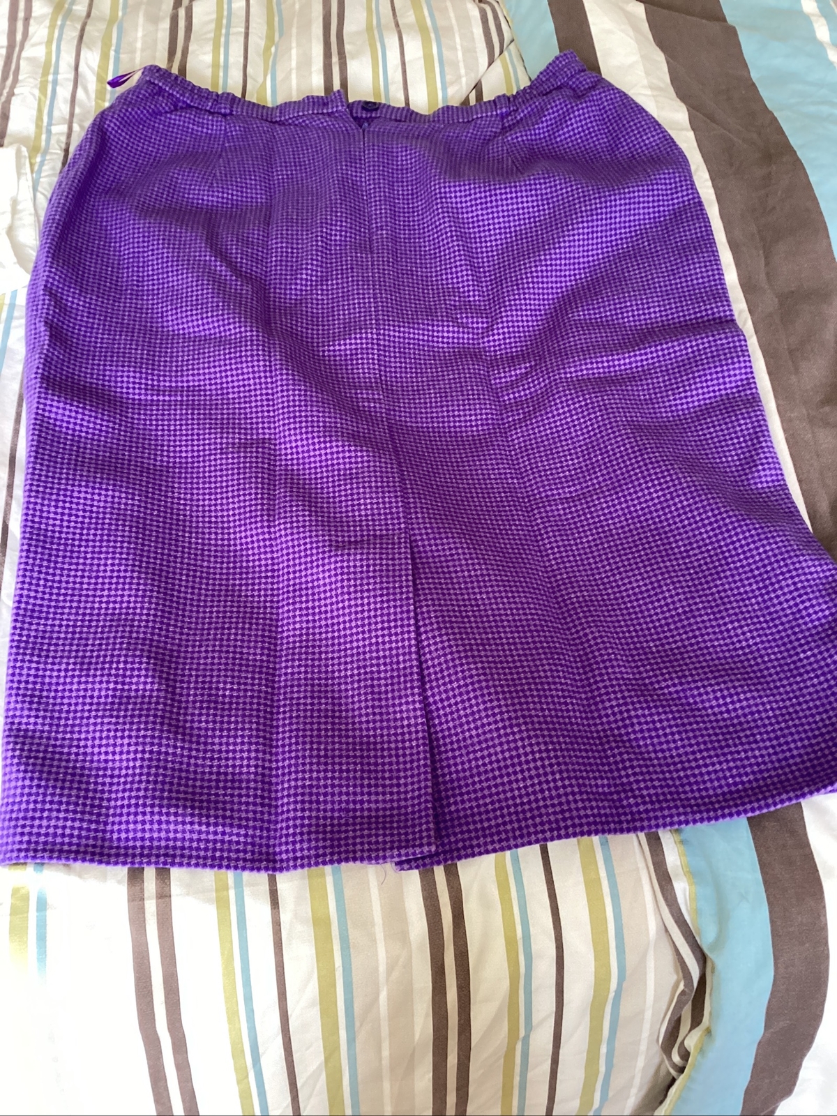 Picture 2 of 4