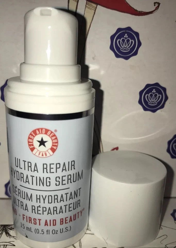 First Aid Beauty FAB Ultra Repair Hydrating Serum .5oz - New  - Imagem 2 de 4