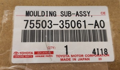Genuine Toyota FJ Cruiser Outside Upper Windshield Moulding 75503-35061-A0 OEM