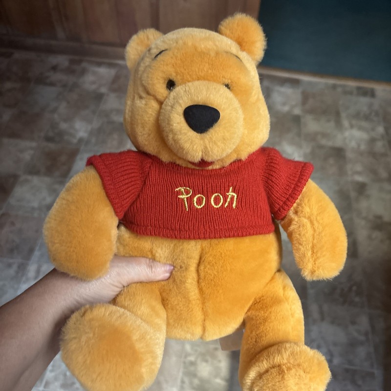 Vintage Walt Disney Store Winnie The Pooh 14 Inch Plush With Knit Red Sweater