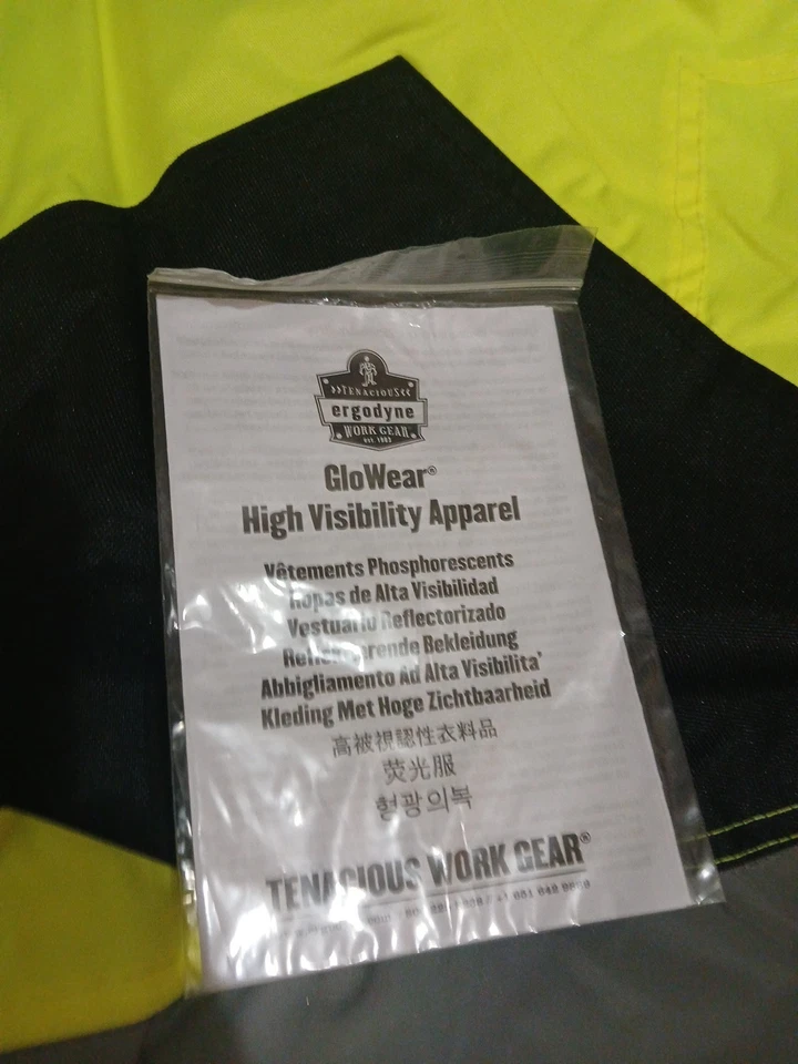Mono de trabajo Ergodyne Glowear 8928 grande aislado de alta visibilidad Foto 2 de 4
