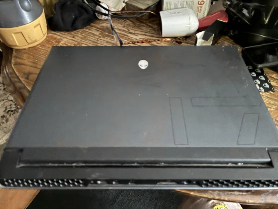 Portátil Alienware i7 Foto 2 de 4