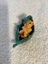 Vintage Disney The Lion King Baby Simba in Leaf Bone China Porcelain Figurine