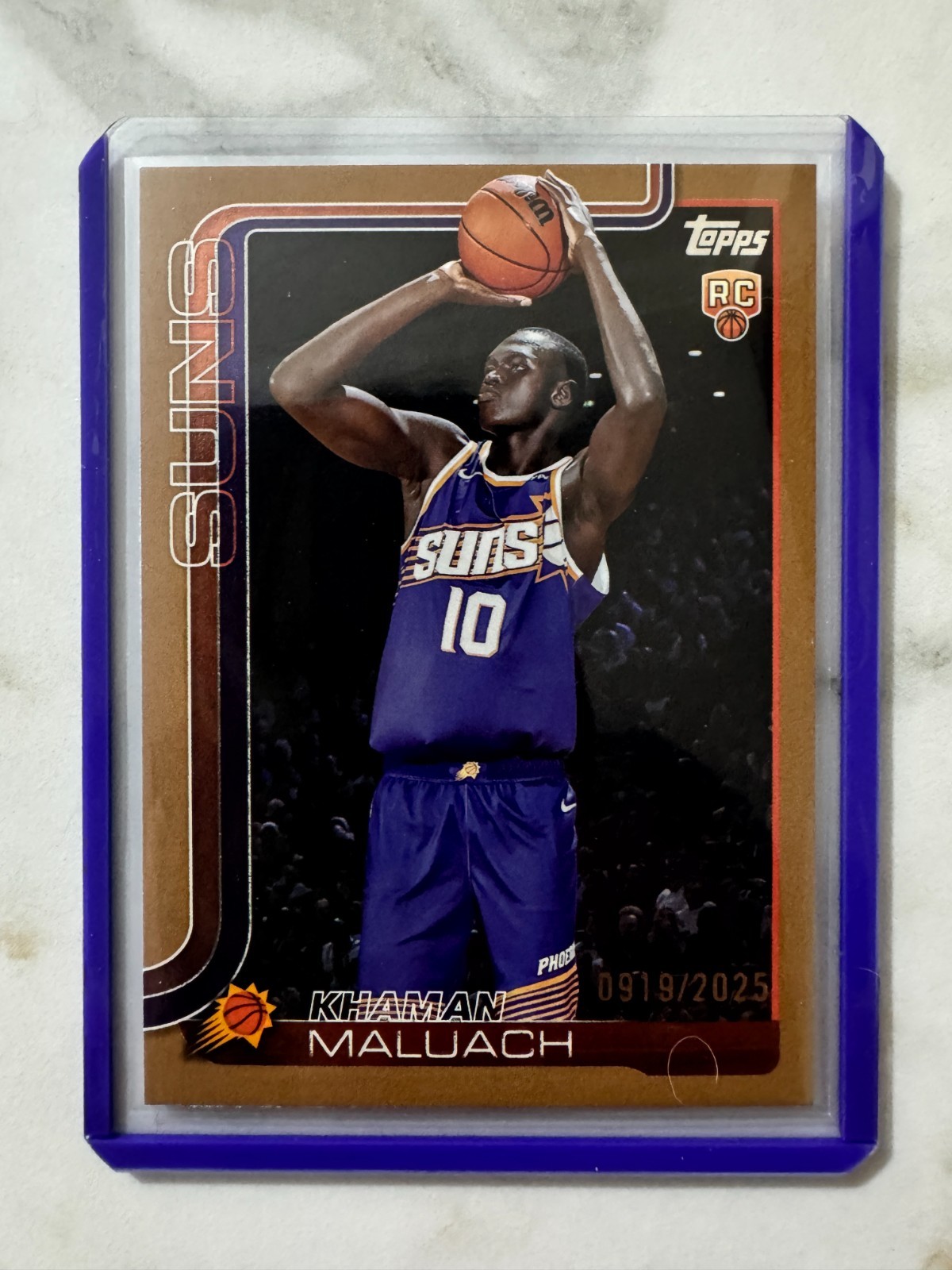 2025-26 Topps Basketball Khaman Maluach #210 /2025 Gold RC