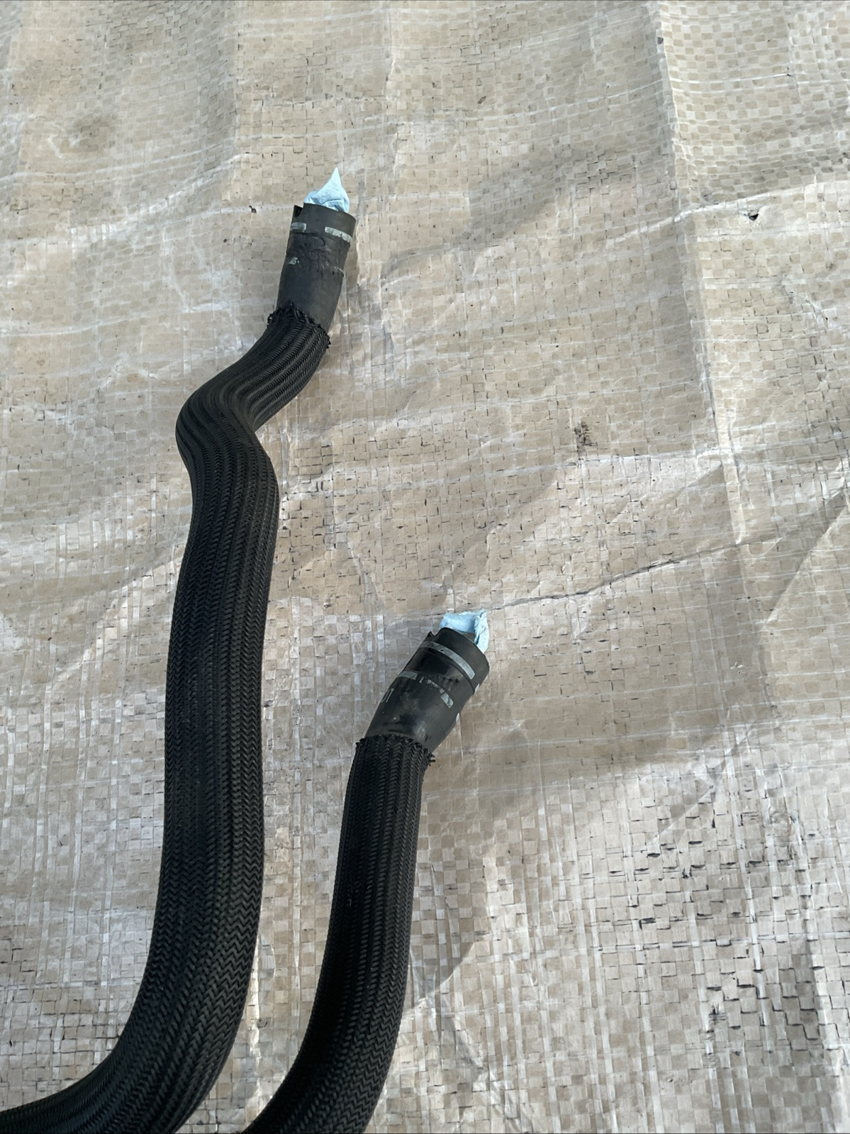 2014- 2024 Maserati QuattroPorte Transmission Oil Cooler W/ Hoses 670002934)19K