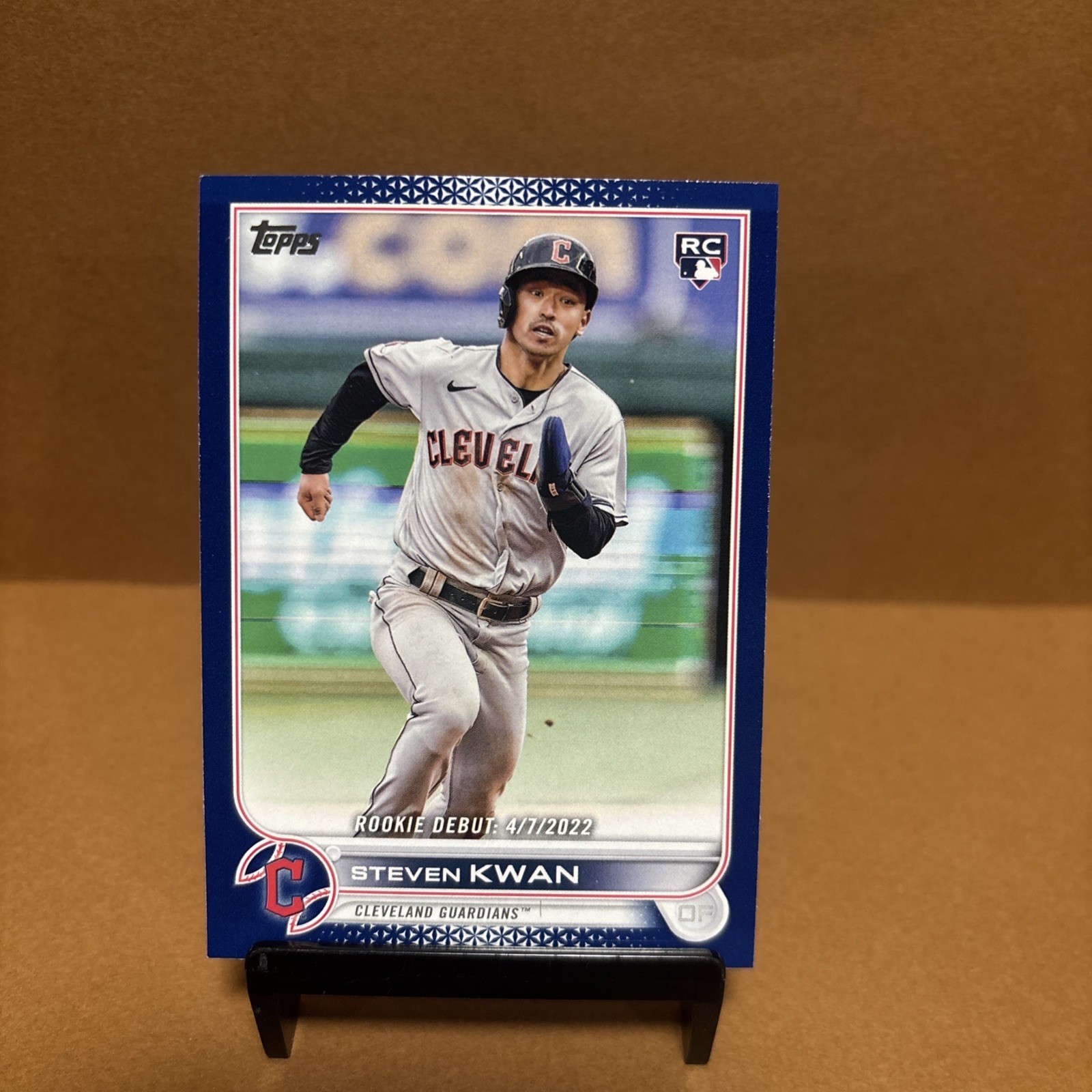 Steven Kwan 2022 Topps Update Series #US54 Rookie Debut RC Royal Blue Parallel