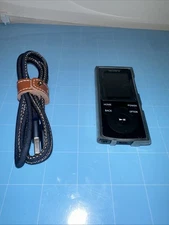 Genuine Sony Walkman NW-E393 Black 4GB *TESTED*