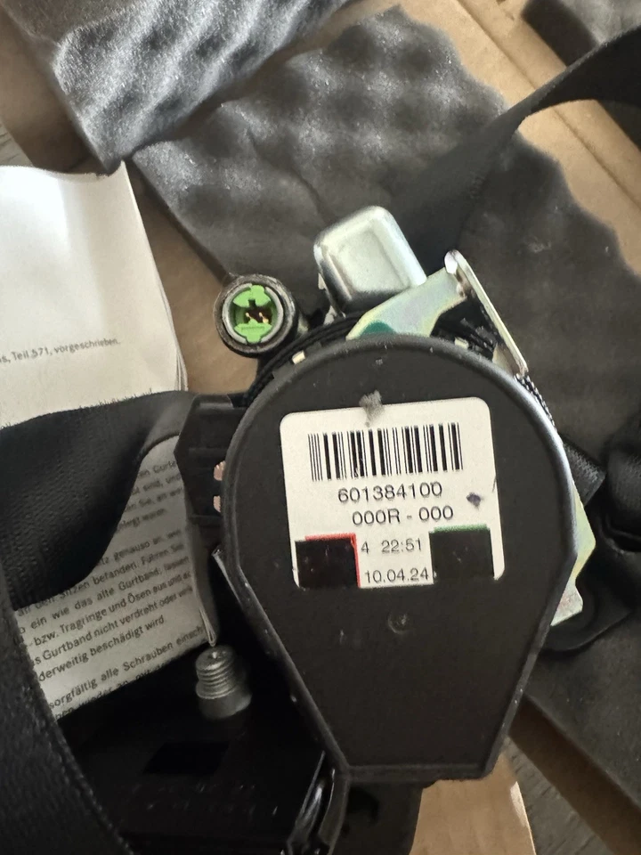 Cinturón de regazo y hombro genuino Mercedes-Benz 906-860-02-85-64-9A86 Foto 3 de 4