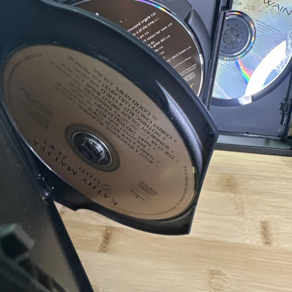 Country CD Disc Only Lot Of 7 Country Lovin’ s Keith Urban Kathy Mattea Shaina - Image 3 of 4