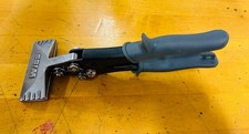 Wiss Crescent, Handheld Metal Bender/Seamer, WS3