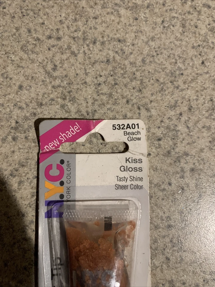 NYC New York Color Kiss Gloss Beach Glow 532a01 - Image 2 of 2