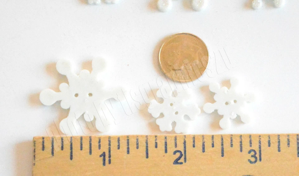 Frosty Flakes / Glitter Snowflake Sew-Thru Buttons / Buttons Galore Christmas - Image 2 of 2