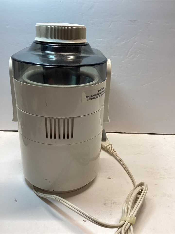 Extrator centrífugo de suco Kenwood JE500 2 velocidades espremedor de frutas e vegetais branco - Imagem 4 de 4