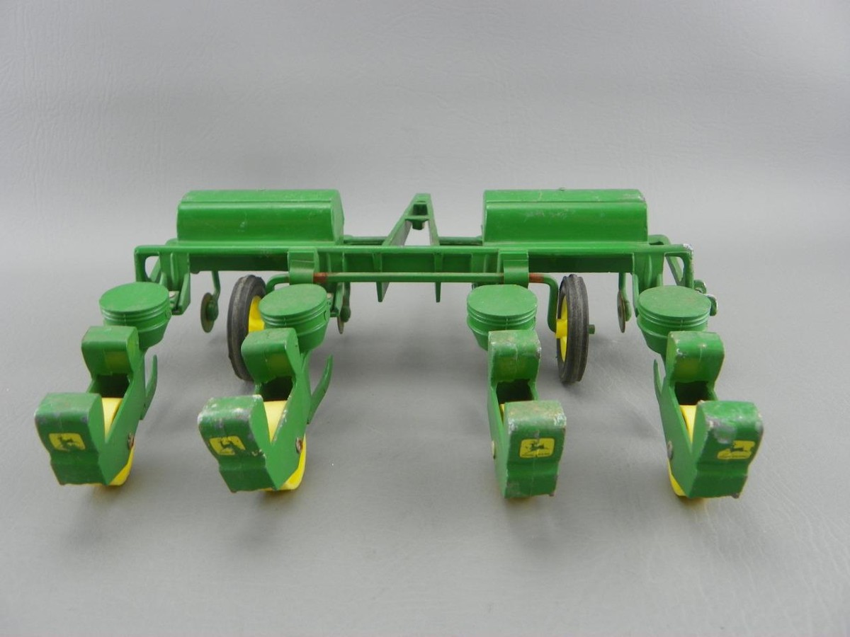 Vintage 1960's Ertl 494 / 495 Diecast 1:16 Scale John Deere 4 Row