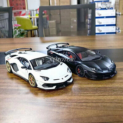 AUTOart 1:18 Lamborghini AVENTADOR SVJ Diecast Model Car AUTOart 1:18 Lamborghini AVENTADOR SVJ Diecast Model Car