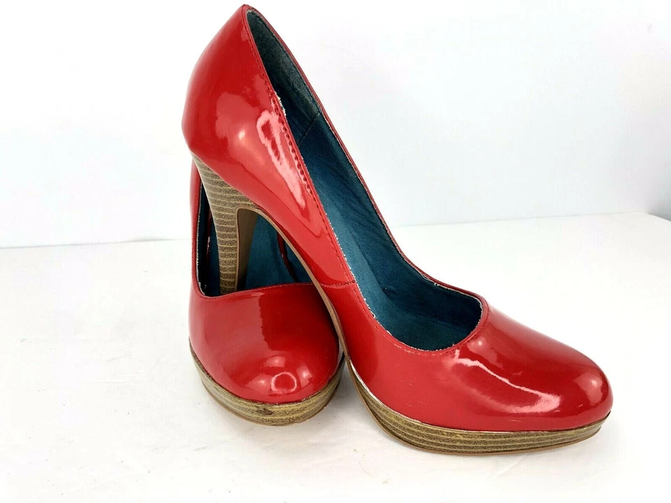 Anne Michelle Red Patent  Size 8 Pumps Heels Pazzaz Platform Stilletto Slip On  - Image 2 of 4