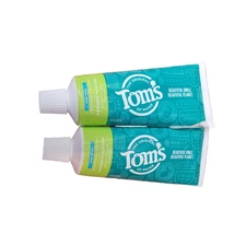Tom's of Maine Natural Fluoride Anticavity Toothpaste Fresh Mint 3.0 oz Lot 2