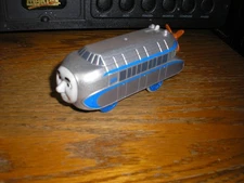 Tested Working Plastic Hugo Zeplin 2016 Motorized Thomas the train Free SHIPPING