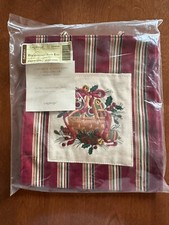 Longaberger Christmas 2005 HOLIDAY STRIPE Tote Bag Lined 23154166 9"x8"x4"