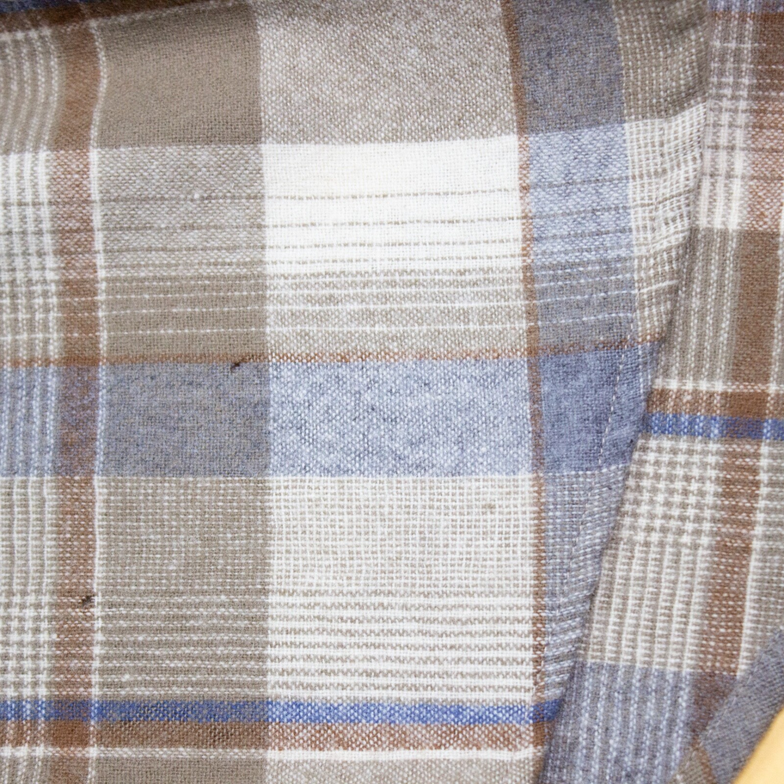 Pendleton Virgin Wool Beige Button Down Shirt Men… - image 6