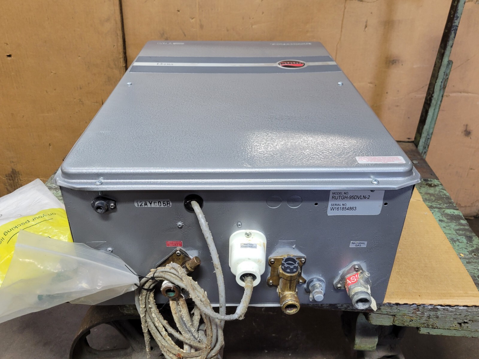 RUUD TANKLESS NATURAL GAS WATER HEATER RUTGH-95DVLN-2 199K BTU - USED | eBay