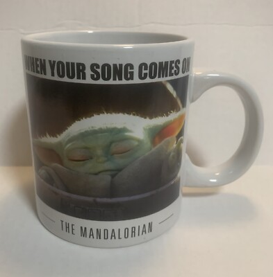 Star Wars The Mandalorian Grogu Mug 20 Oz.
