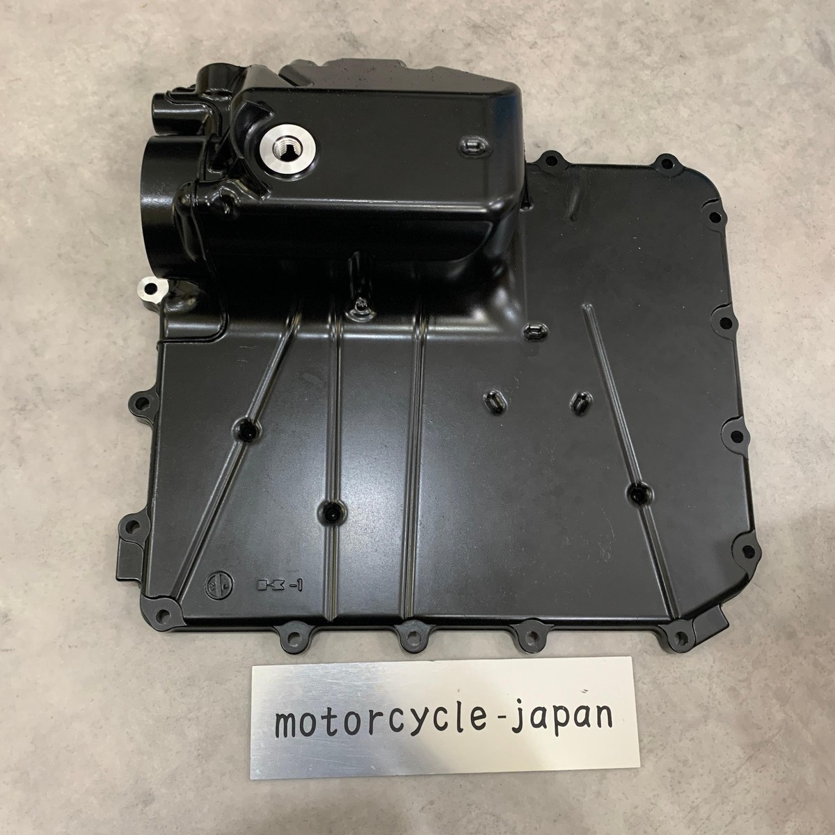 KAWASAKI Genuine NINJA ZX-14 ZX 14 ZX14 Oil Pan 49034-0033 KAWASAKI Genuine NINJA ZX-14 ZX 14 ZX14 Oil Pan 49034-0033