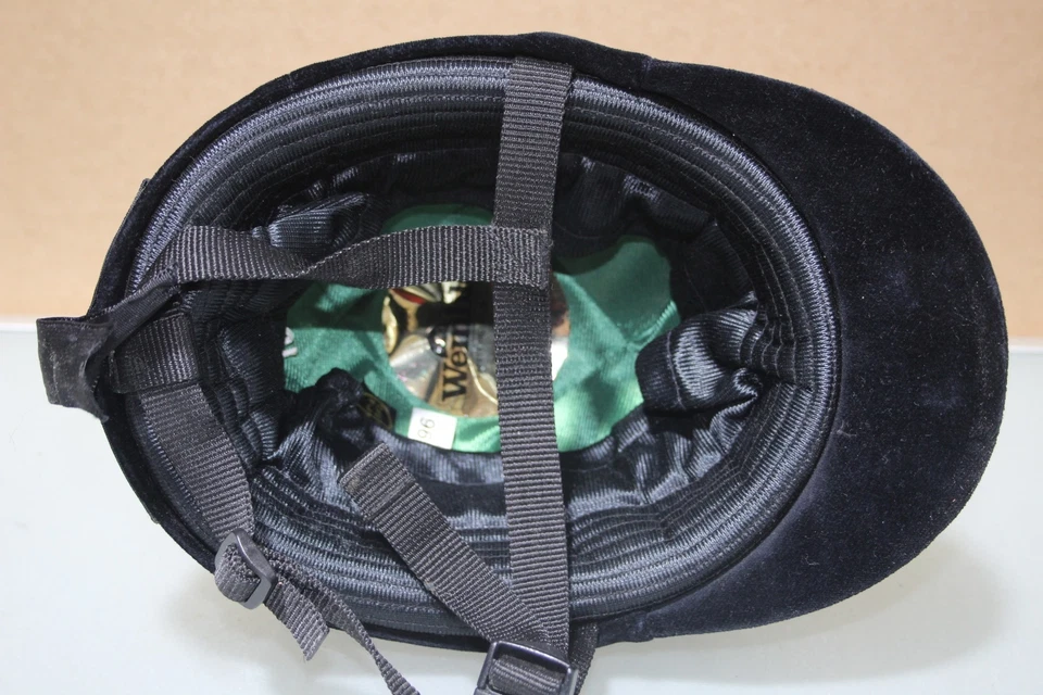 Wembley Reithelm, 5091, samtschwarz guter Zustand Gr. 52 - Bild 4 von 4