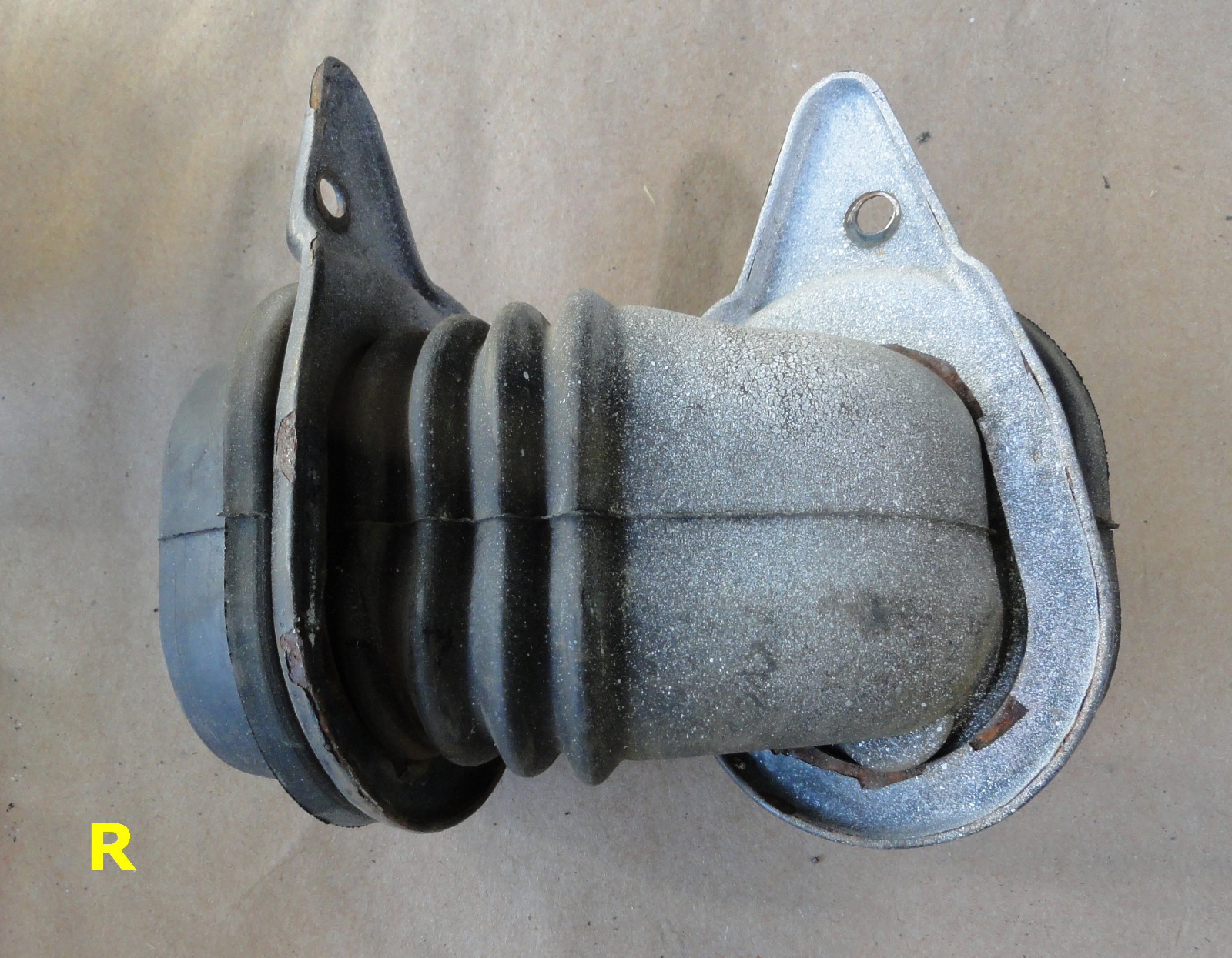 8489 Corvette Door Jamb Wiring Harness Cover Rubber Boot Grommet RH 03670 eBay